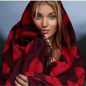 Victoria's Secret Kiss Lip Print Fringe Trim Reversible Blanket Scarf 60x50